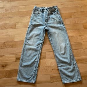 EUC Premium Levi’s Ribcage Straight 24